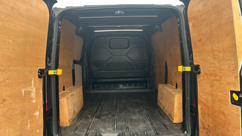 Ford Transit Custom 280 L1 Diesel Fwd 2.0 EcoBlue 130ps Low Roof Limited Van